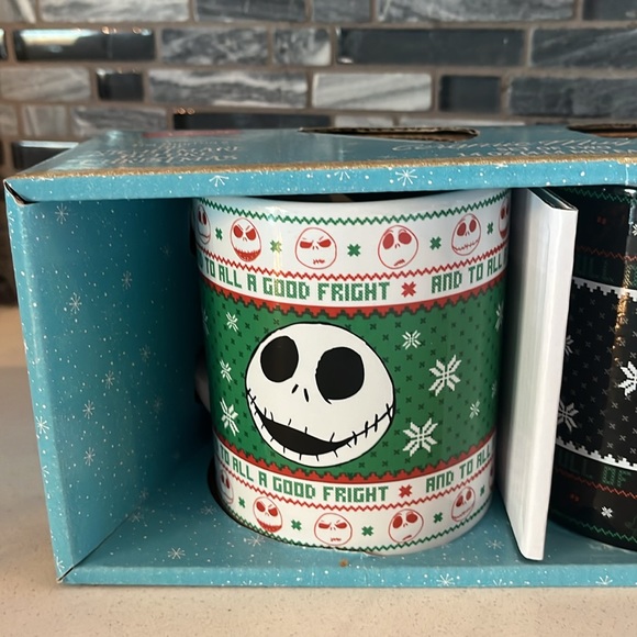 Disney Nightmare before Christmas Mug Set | 2 14oz mugs - Picture 2 of 4